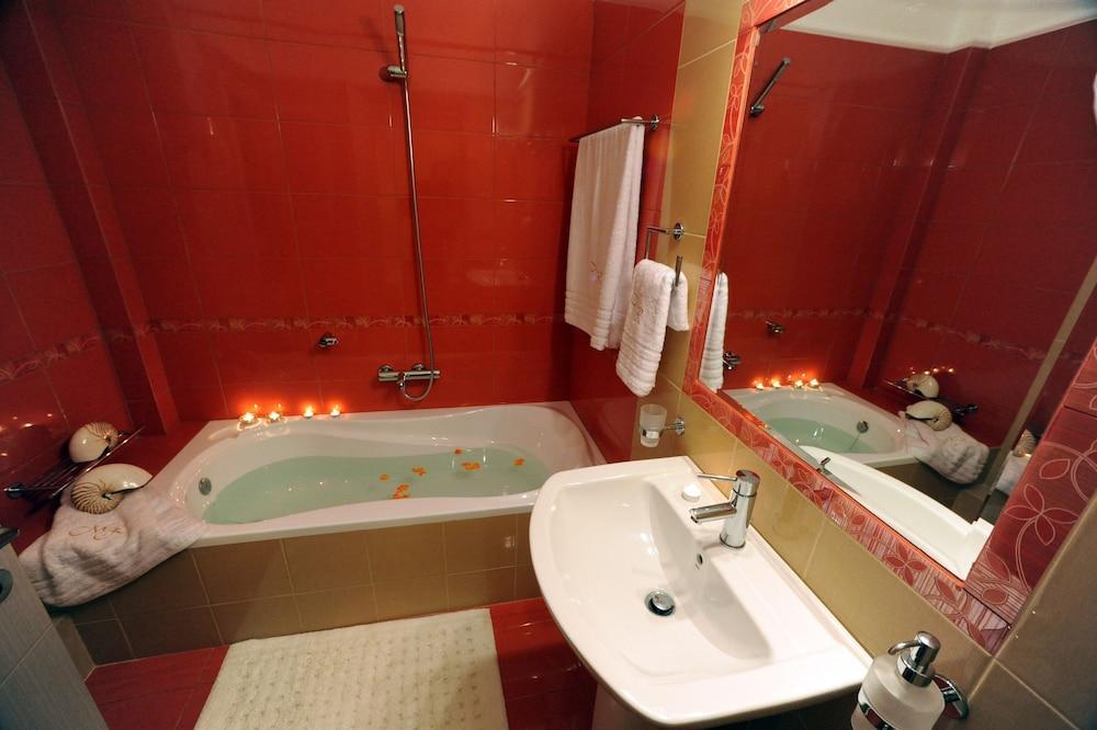 Mamfredas Luxury Resort Планос Экстерьер фото