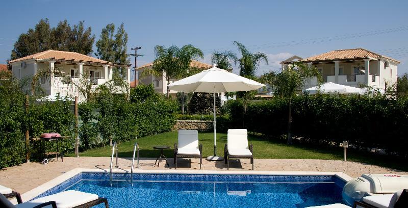 Mamfredas Luxury Resort Планос Экстерьер фото